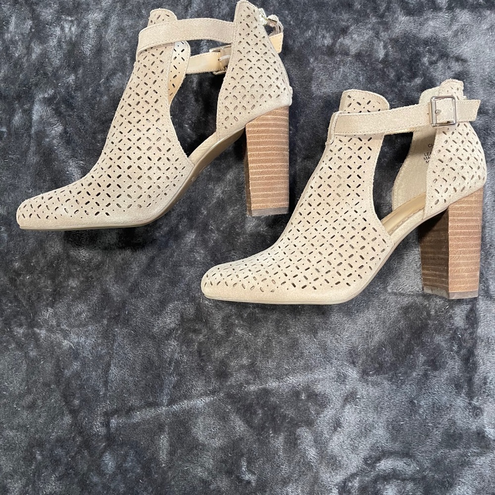 Ankle booties